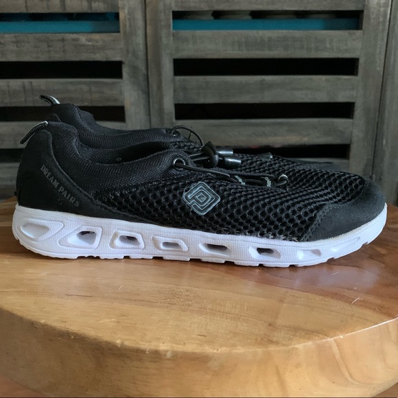 Other - Boys Water Shoes sz 4.